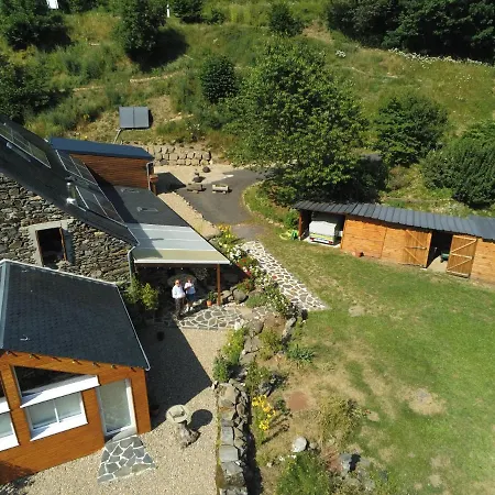 Et Table D'hôtes Le Lepadou-bas 3* Saint-Chély-dʼAubrac