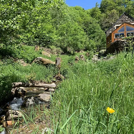 D'hotes Le Lepadou-bas Bed and breakfast