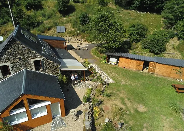 D'hotes Le Lepadou-bas 3* Saint-Chély-dʼAubrac