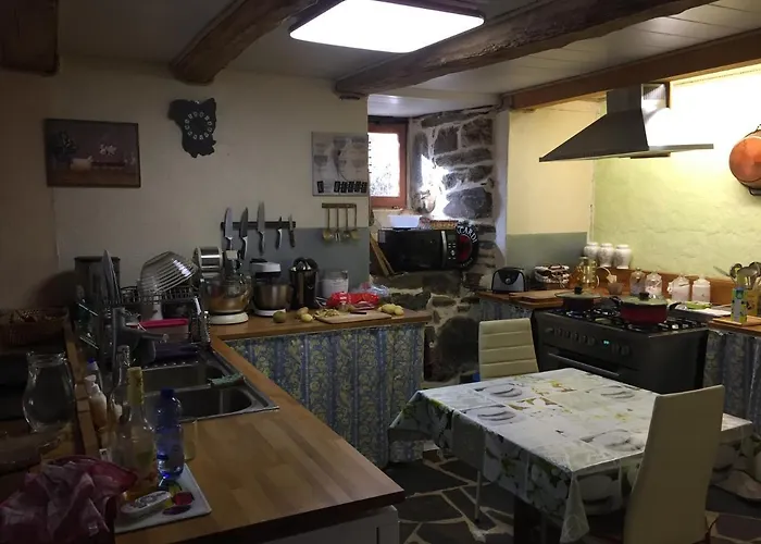 D'hotes Le Lepadou-bas Bed and Breakfast 3*