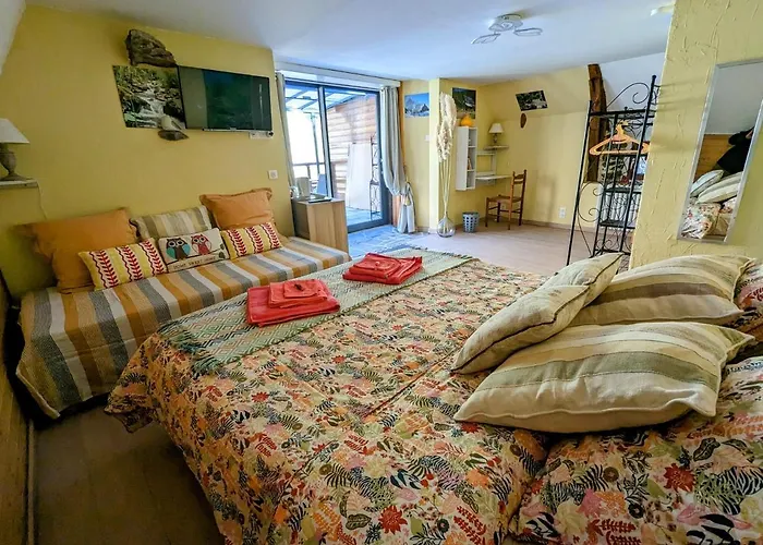 D'hotes Le Lepadou-bas B&B Saint-Chély-dʼAubrac