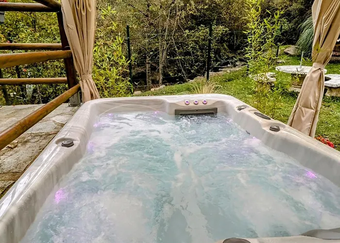 Bed and Breakfast D'hotes Le Lepadou-bas Saint-Chély-dʼAubrac