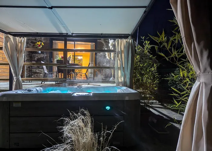 Bed and Breakfast D'hotes Le Lepadou-bas Saint-Chély-dʼAubrac