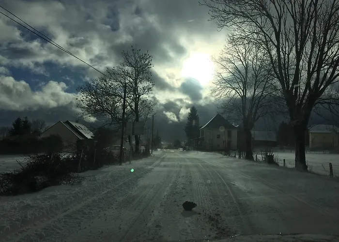 D'hotes Le Lepadou-bas Сен-Шели-д'Обрак